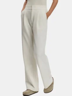 Aberdeen Straight Leg Pant
