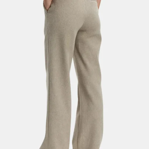 Aberdeen Straight Leg Pant