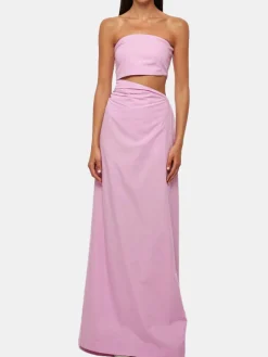 Asymmetric Maxi