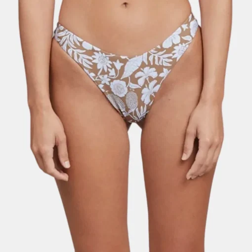 Bobbi Bottom