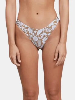Bobbi Bottom