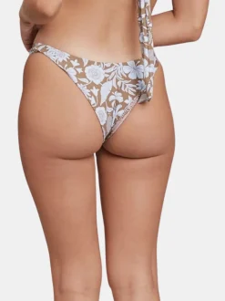 Bobbi Bottom