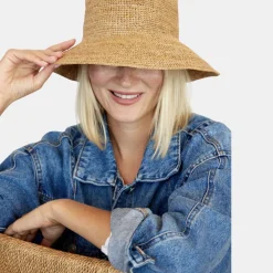Chic Crochet Bucket