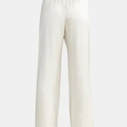 Demi Pant