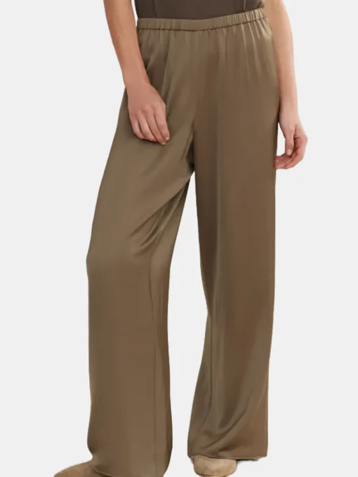 Demi Pant