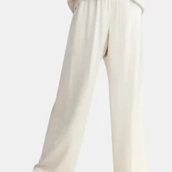 Demi Pant