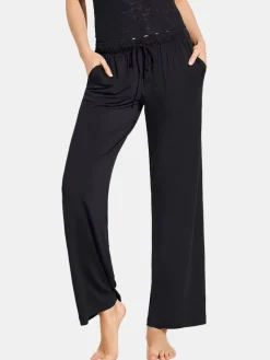 Gisele Everyday Straight Leg Pant