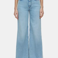 Glow-up Jeans