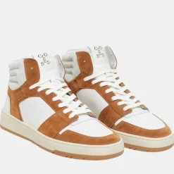 High Top Sneaker