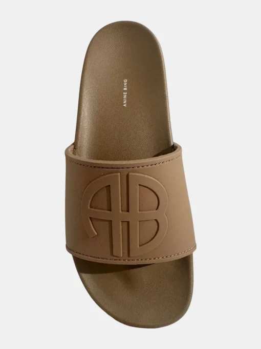 Isla Slides
