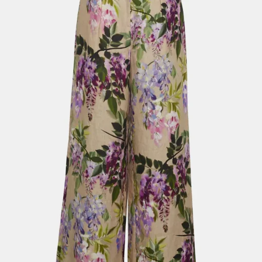 Josephine Pant
