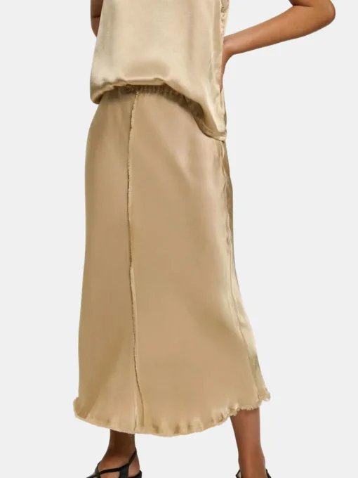 Lola Seamed Skirt