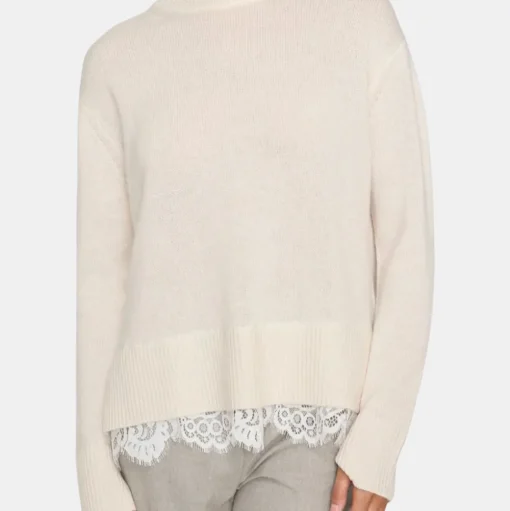 Marte Lace Looker