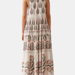 Paola Maxi