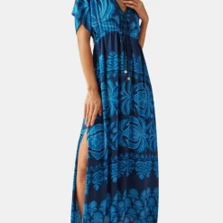 Pia Caftan