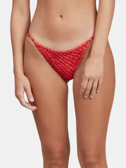 Sal Crochet Bottom