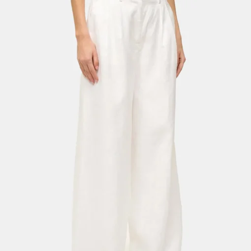 Sasha Pant
