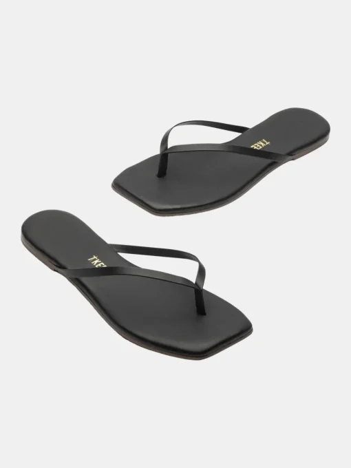 Square Toe Lily