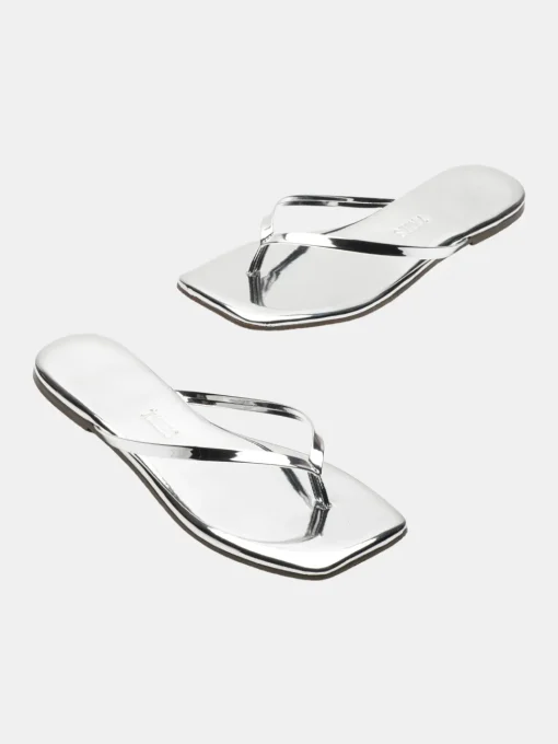 Square Toe Lily Mirror