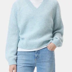 V-Neck Long Sleeve