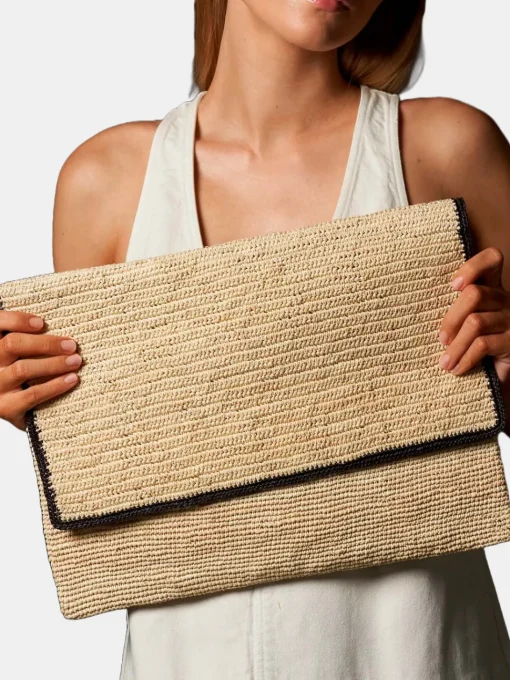 Yana Clutch